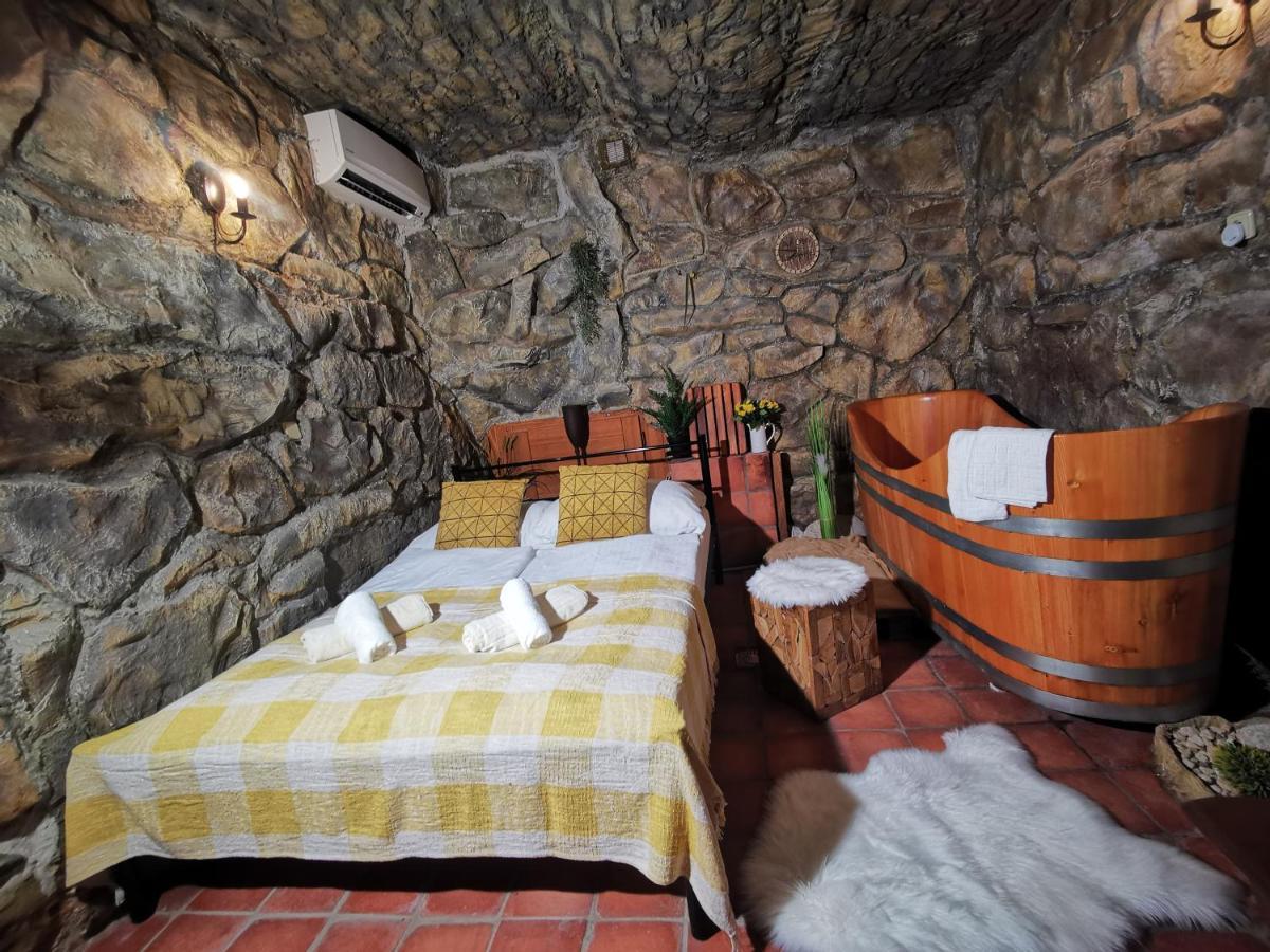 Hotel U Cisare Iii. Mělník Esterno foto