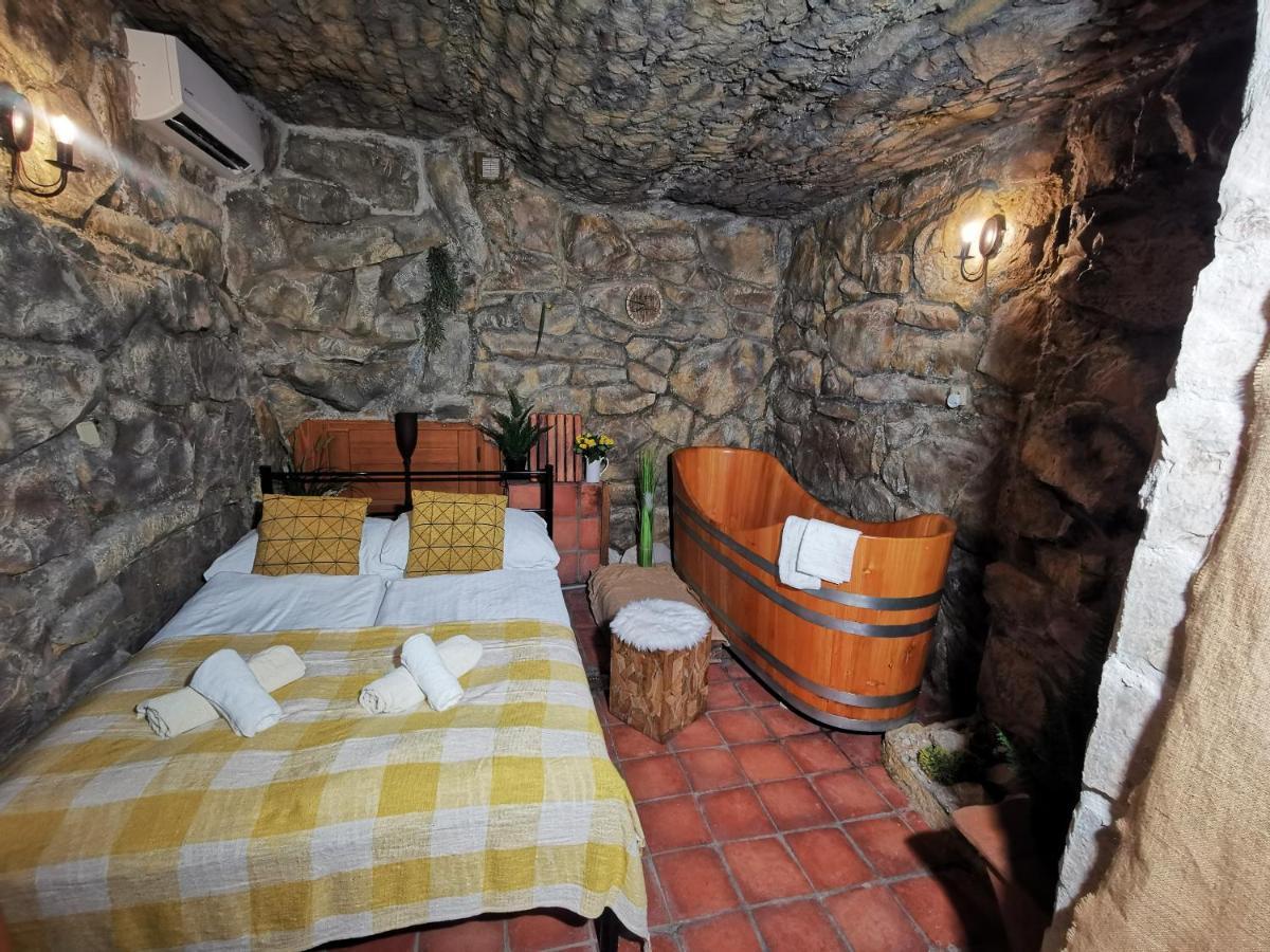 Hotel U Cisare Iii. Mělník Esterno foto
