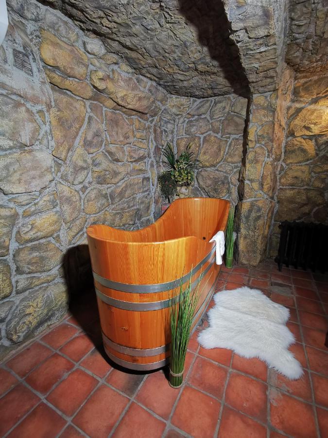 Hotel U Cisare Iii. Mělník Esterno foto